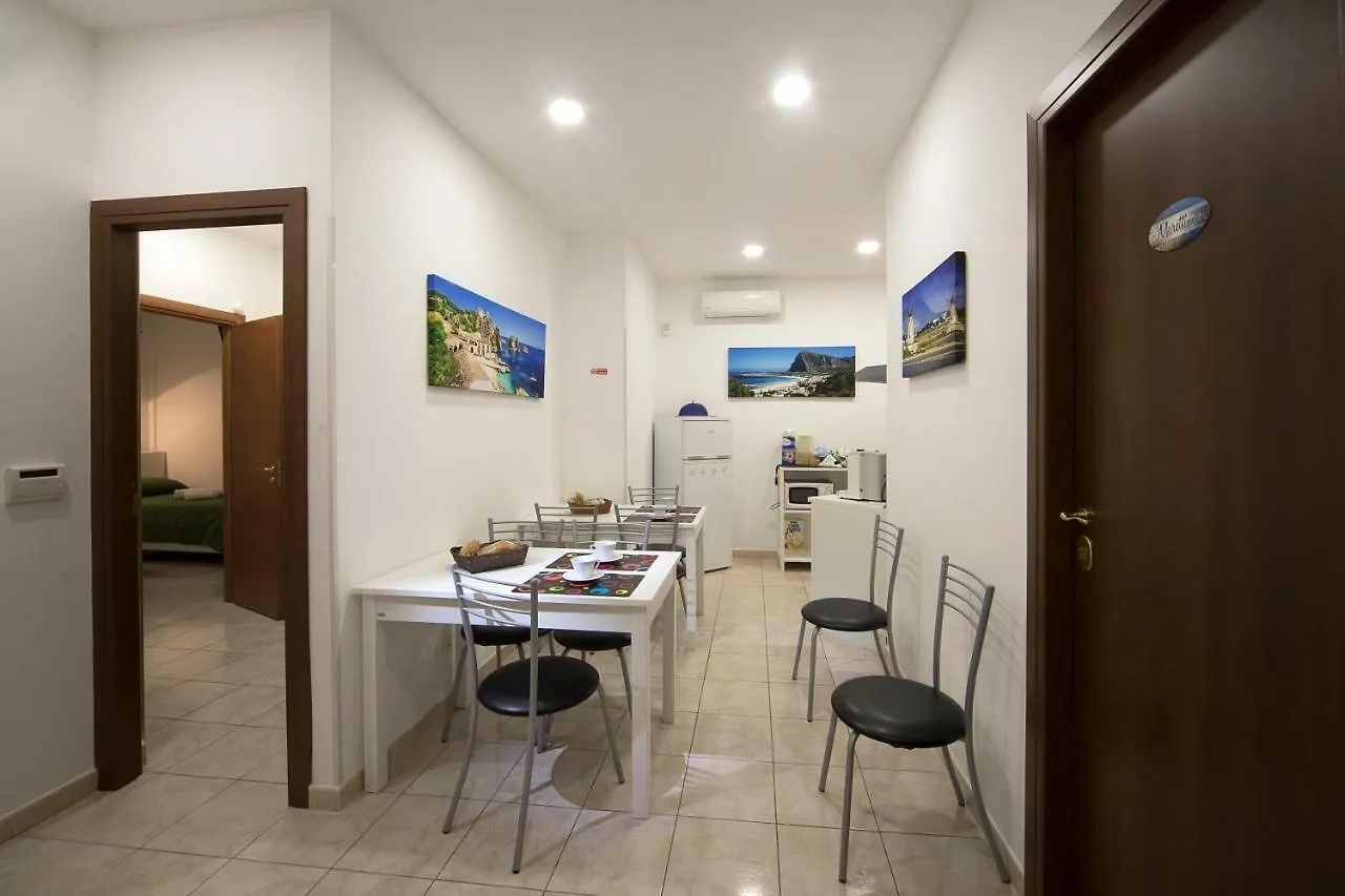 ** Bed & Breakfast Home Sweet Home Trapani Italia